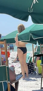 playa teen girl