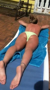 Beach creepshots of girls' legs and feet
