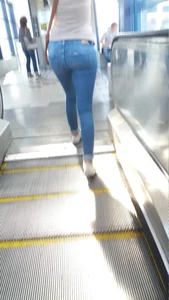 Nice Candid Ass And Long Legs in Tight Blue Jeans Escalator Creepshot