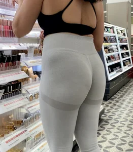 SENSATIONAL PAWG MILF at Target [OC]