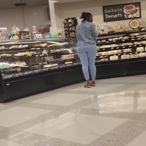 Phat ass ebony