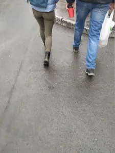 Nice skinny candid ass and skinny legs in tight pants on the street creepshots