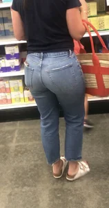 Caught this Milf in tight jeans at Target!