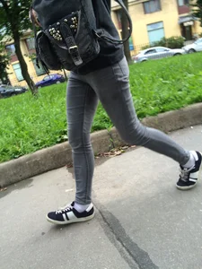 Cute Teen in Tight Jeans City Candid