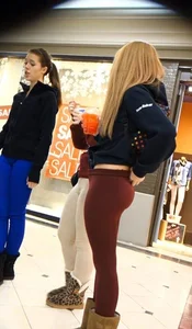 Amazing Slim Legs And Tight Little Booty in Leggings, Hot Teen Creepshot
