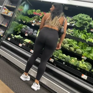 LATINA LOVED SHOWING OFF AT WALMART