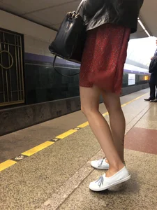 Nice Thin Tattooed Legs Candid Photos - Hot Girl on the Subway Station