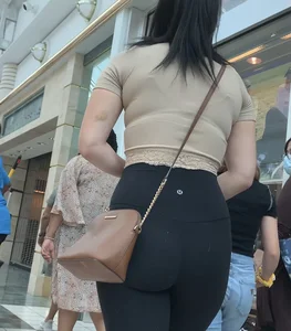 Sexy Mall Teen in Black Lulu’s