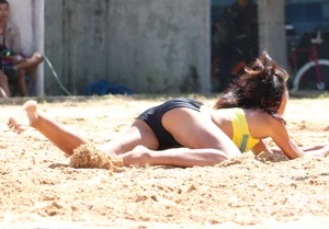 Thai candid volleyball girls