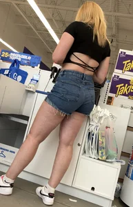 Thiccc milf I’m jean shorts