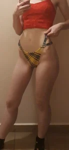 Hot mirror selfies in panties