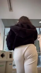 Jiggly Booty In Grey Sweats Walking Around
