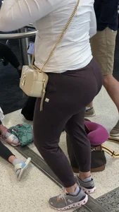 Unreal Pawg milf