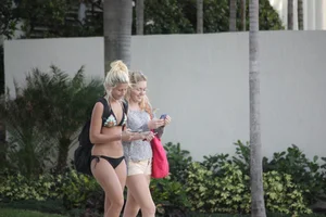Deerfield Beach girls in bikinis