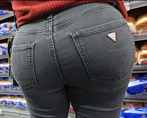 Juicy ass shorty latina in dark grey guess jeans (gif)