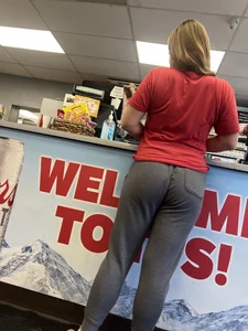 Great wedgie, dirty blonde