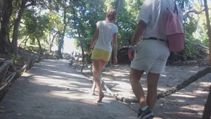Milf in yellow shorts with vpl and a wedgie