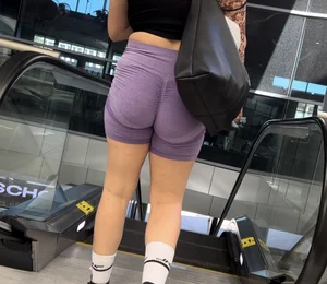Latina jiggling in purple shorts after yoga (OC)