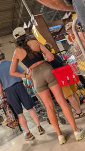 Hot tight girl in spandex. great ass and legs. oc
