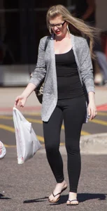 Candid girls in leggings and tights