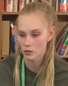 A Nice Elvish-type Girl Library Creepshots
