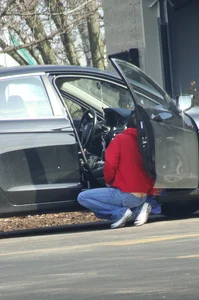 Some candid girls cleaning their cars in jeans and some showing ass crack