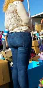 Tight Jeans