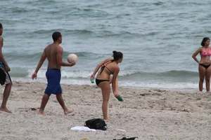 Deerfield Beach bikini girls