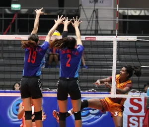 Thai candid volleyball girls