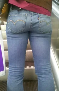Sexy Booty in Tight Jeans on the Subway Escalator Closeup