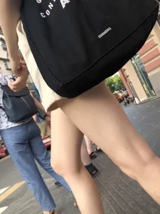Cute Young Girl in Shorts Street And Subway Candid Gallery