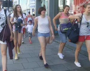 Daisy dukes candid girl showing her ass cheeks