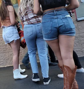 Cowgirls with shorts n jeans