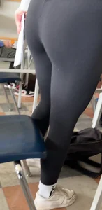 Hot butts and legs of candid girls in tight clothes