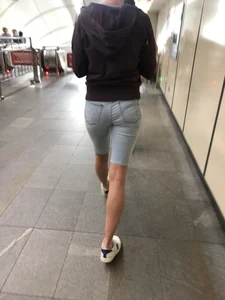 Gorgeous Hot Butt in Denim Tight Shorts at an Escalator Subway VPL Creepshot