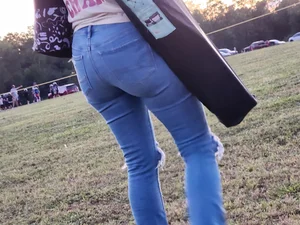 Out In The Wild 57 ( Slim Thick latina mom pt.5)