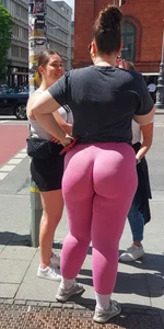 Thick fat German ass in pink leggings (OC, pics)