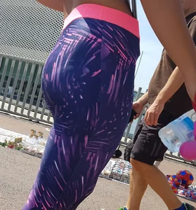 Girl in purple patterned leggings with a nice booty and vpl