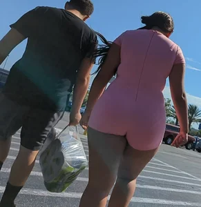 Chubby showing her big culo (OC)