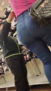 I know you love big ass milfs, watch this🤤
