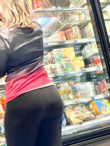 Frozen Food MILF