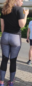 Sporty babe with a nice ass