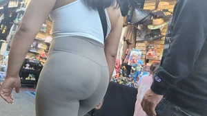 I would marry this lady (OC)