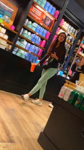 It might not be OC, but I bet this ASS will make green your new favorite color! (NOT OC)