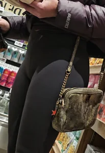 Incredible white bubble ASS. Close up. GIF.