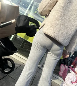 Milf with very visible VPL