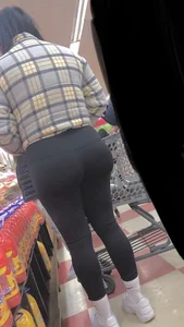 Double Cheeked Up BBL Latina Milf🥵 Pt 2