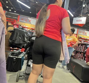 Thick Latina in black biker shorts (oc)