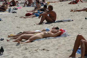 Verna topless beach girls out in the sun