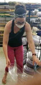 Milf shopping with a nice ass in tight maroon leggings
